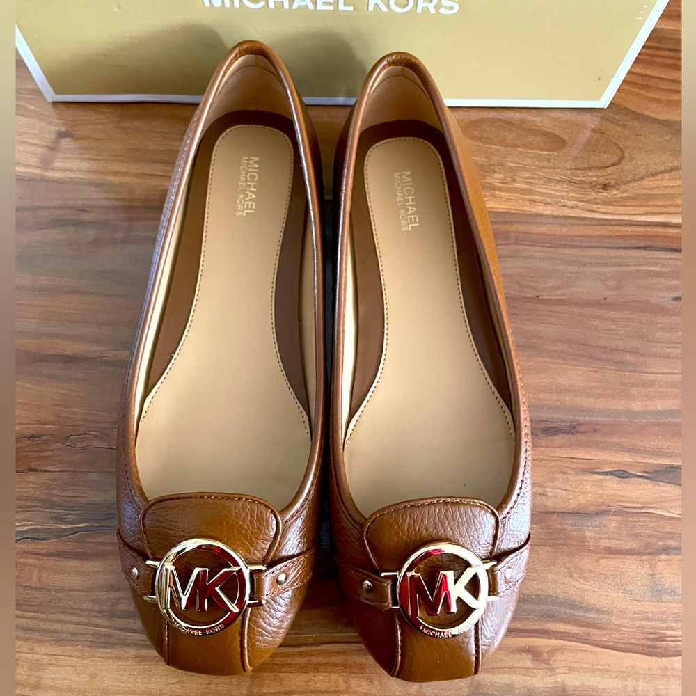 Michael Kors Flats
